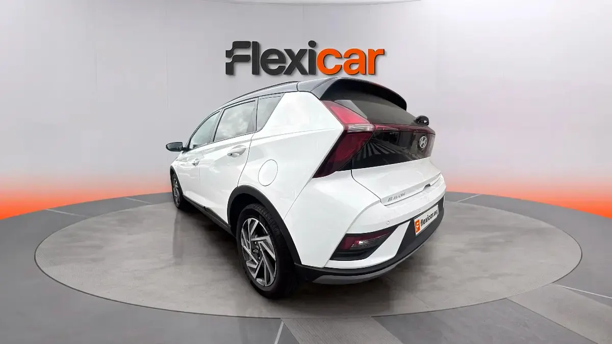 Usado Hyundai Bayon 101 CV (74 kW) 2025 Blanco SUV