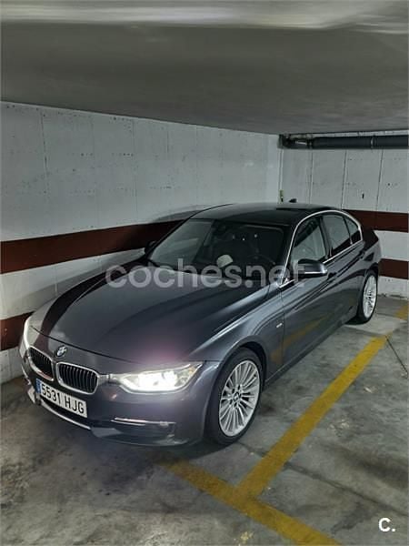 Usado BMW 328 Luxury Line 245 HP (180 kW) 2012 Cinzento Sedan