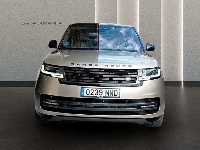 Usado Land Rover Range Rover Autobiography 441 CV (324 kW) 2023 Oro metalizado SUV