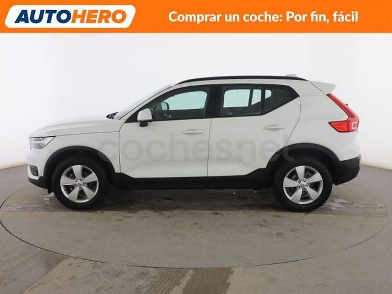 Käytetty Volvo XC40 150 HP (110 kW) 2020 Valkoinen Katumaasturi