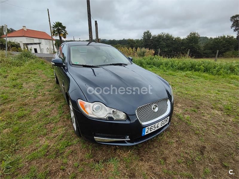 Usado Jaguar XF Premium Luxury 207 CV (152 kW) 2008 Azul Berlina