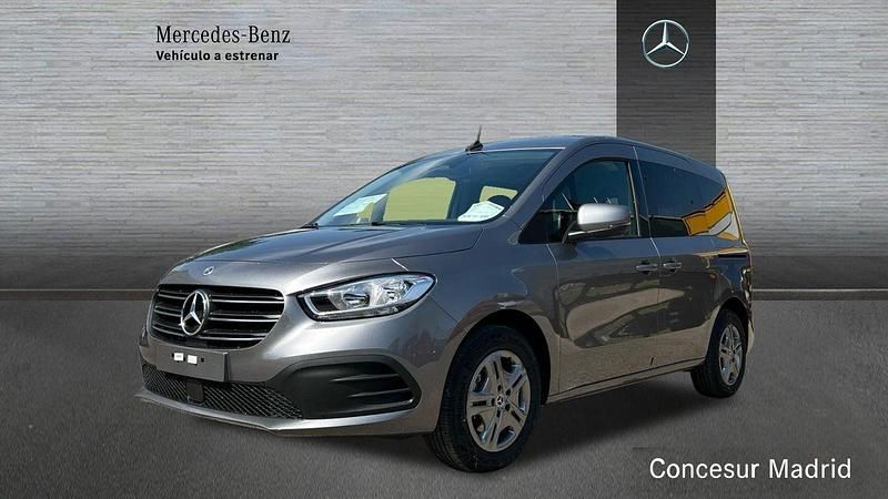 Nuevo Mercedes T180 116 CV (85 kW) 2025 Gris Monovolumen