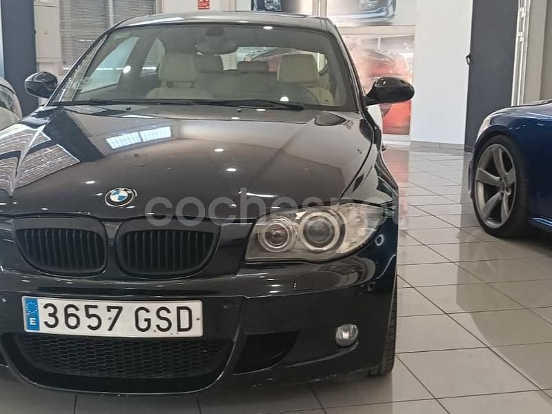 Usado BMW 116 115 CV (84 kW) 2010 Negro Utilitario