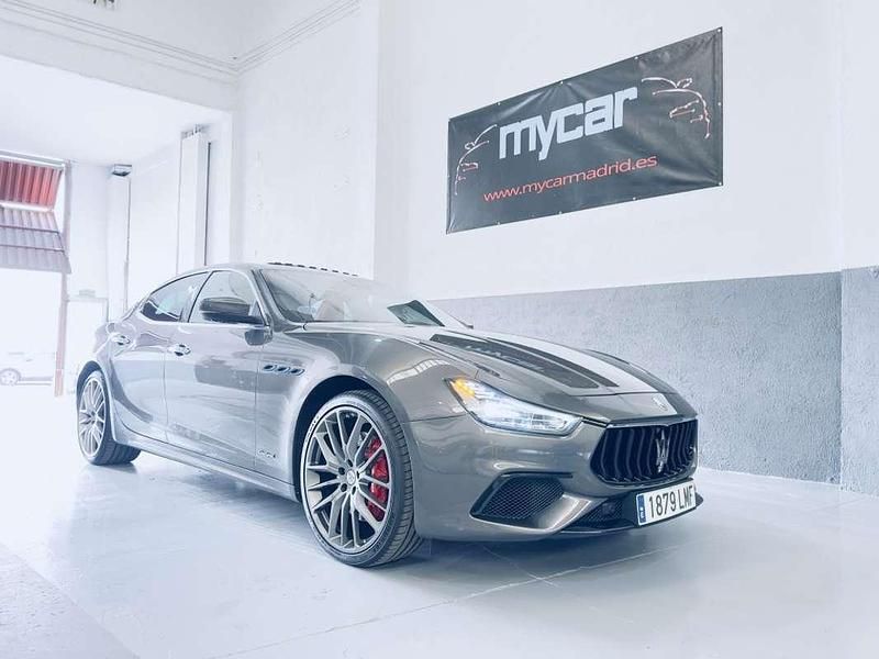 Gris Usado 2021 Maserati Ghibli GT Coupe | 46.750 € - Imagen 1/4