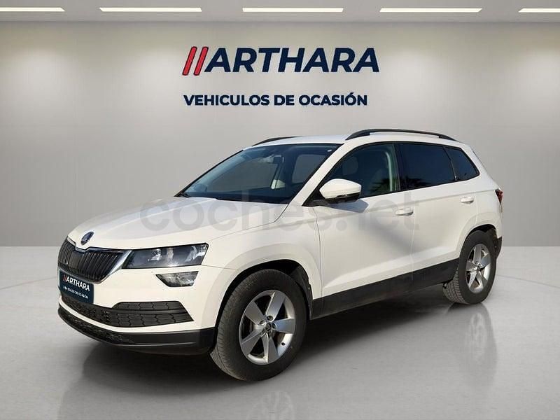Usado Skoda Karoq Ambition 150 CV (110 kW) 2019 Blanco SUV