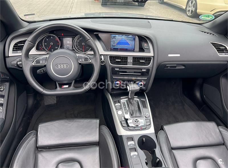 Usado Audi A5 Cabriolet S-Line 245 CV (180 kW) 2014 Gris / plata Descapotable