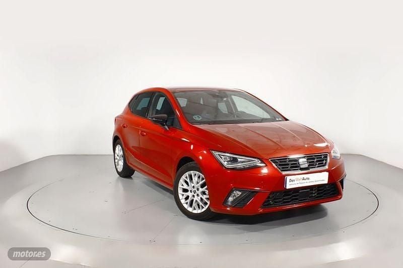 Rojo Usado 2025 Seat Ibiza FR Berlina | 19.000 € (Precio justo) - Imagen 1/4