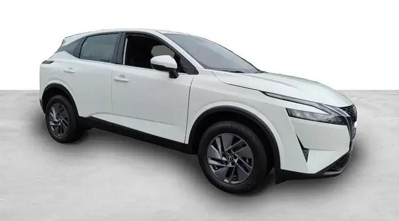 Usado Nissan Qashqai Acenta 158 CV (116 kW) 2022 Lunar white (perlada) SUV