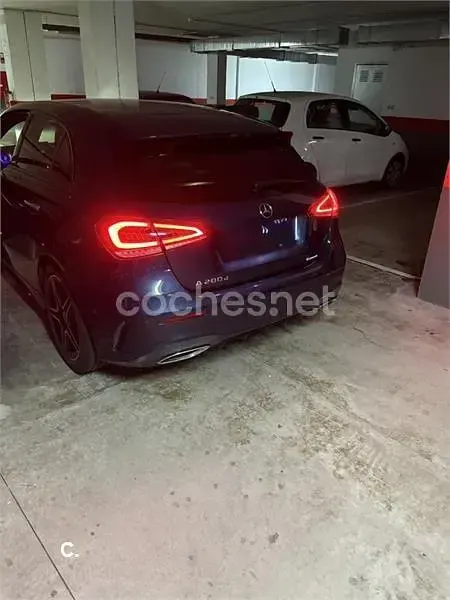 Usado Mercedes A200 150 CV (110 kW) 2020 Azul Berlina