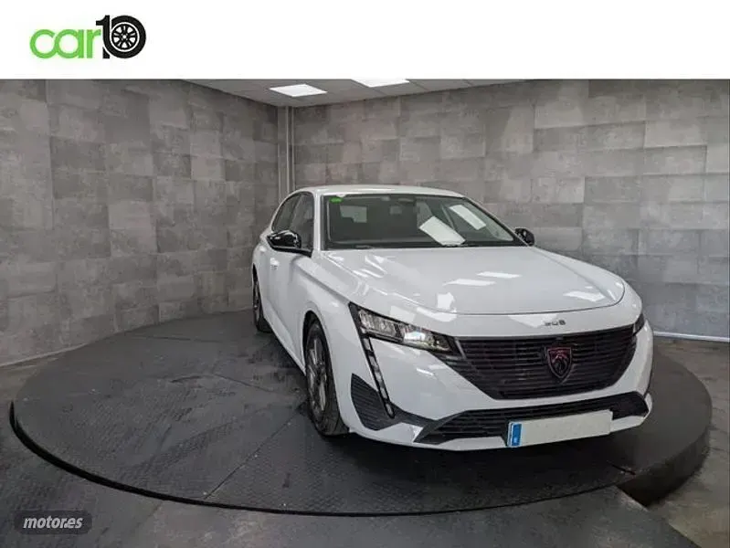 Usado Peugeot 308 Active 130 CV (95 kW) 2022 Blanco Berlina
