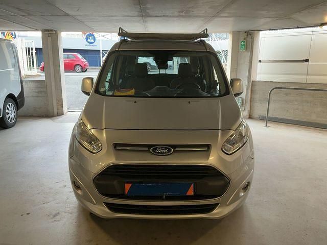 Usado Ford Tourneo Connect Titanium 120 CV (88 kW) 2016 Gris Monovolumen