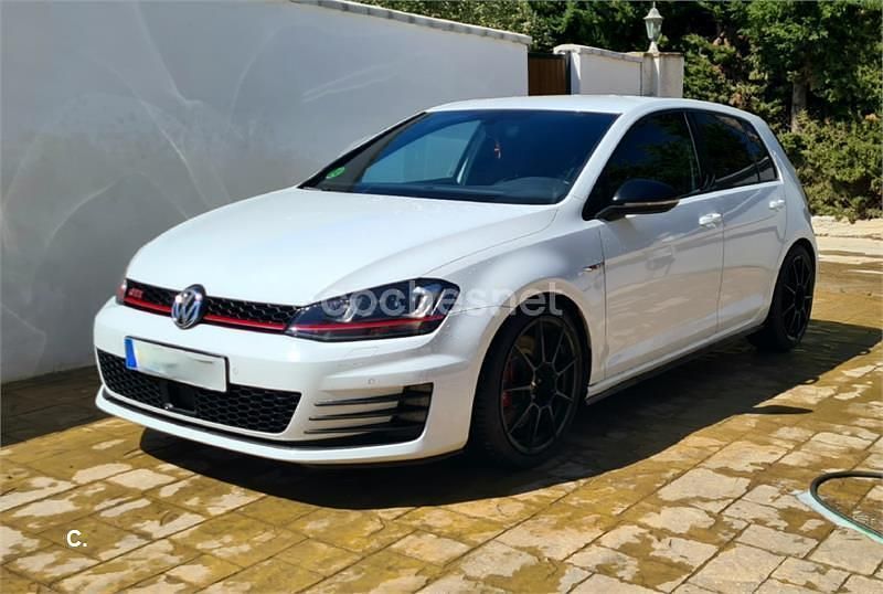 Blanco Usado 2017 VW Golf VII GTI Berlina | 24.000 € (Precio justo) - Imagen 1/4