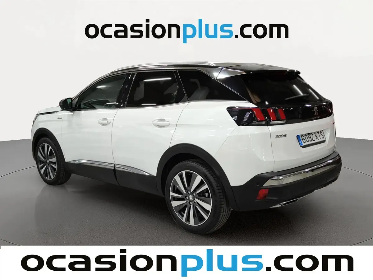 Usado Peugeot 3008 GT-line 180 CV (132 kW) 2019 Blanco SUV
