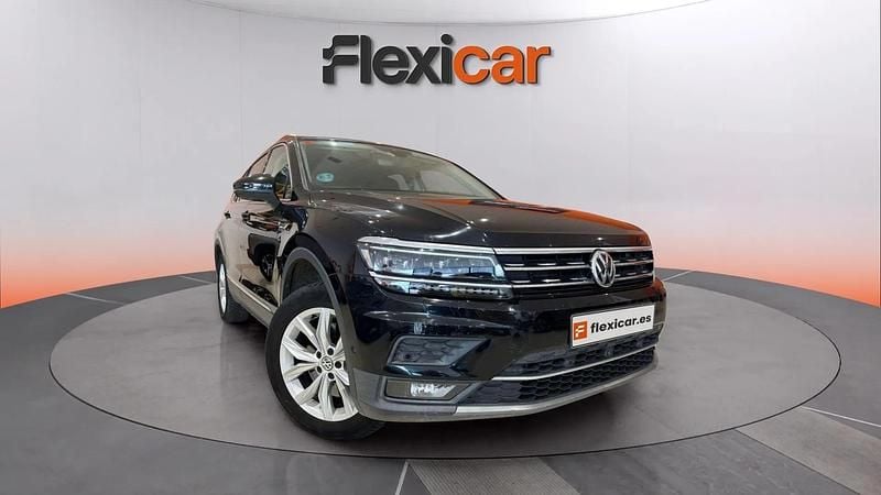 Begagnad VW Tiguan Allspace Sportline 190 HK (139 kW) 2019 SUV