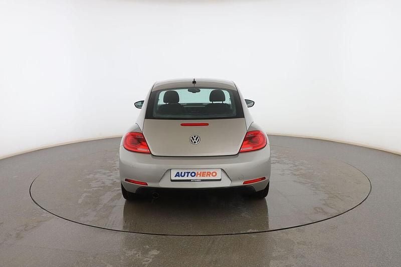 Usado VW Beetle Design 105 CV (77 kW) 2016 Beige Utilitario