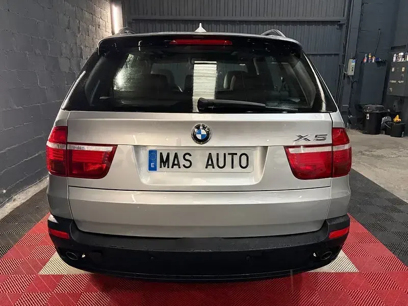 Usado BMW X5 235 CV (172 kW) 2007 Gris / plata SUV