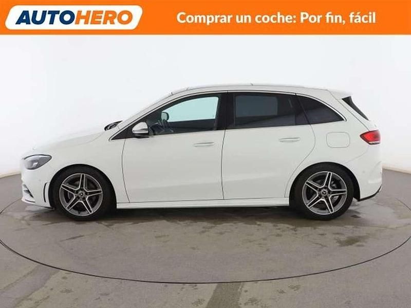 Usado Mercedes B200 AMG line 150 CV (110 kW) 2022 Blanco Monovolumen