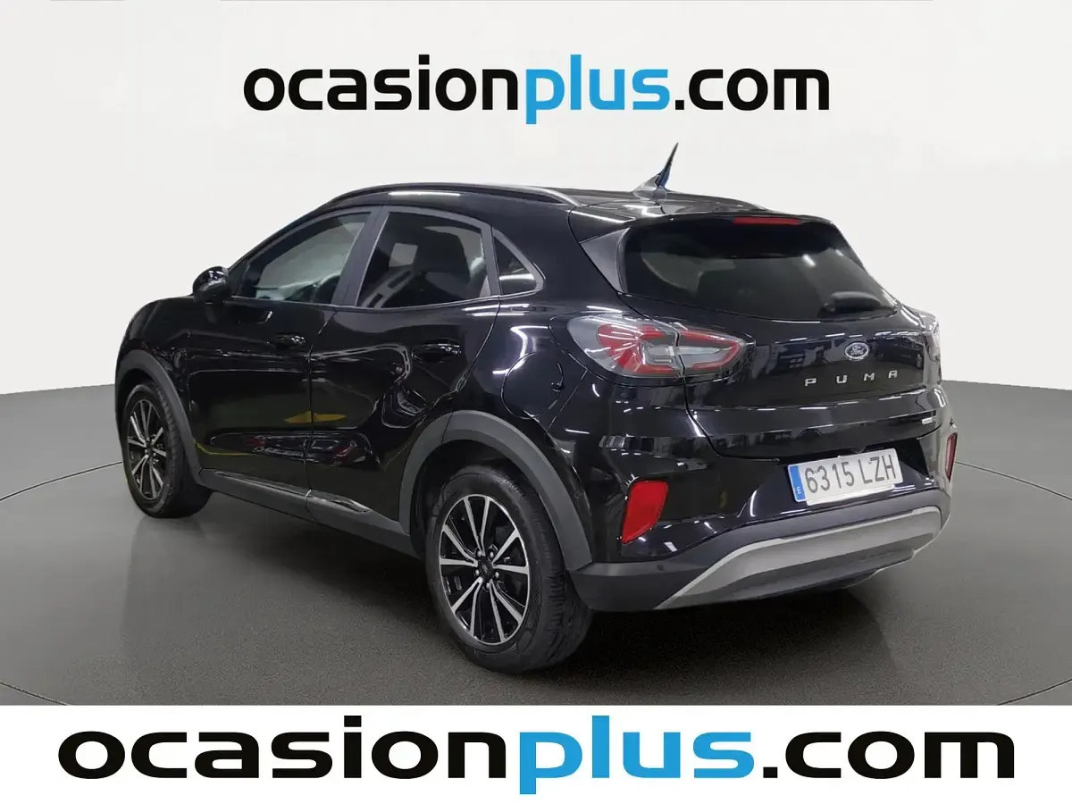 Usado Ford Puma Titanium 125 CV (91 kW) 2022 Negro SUV