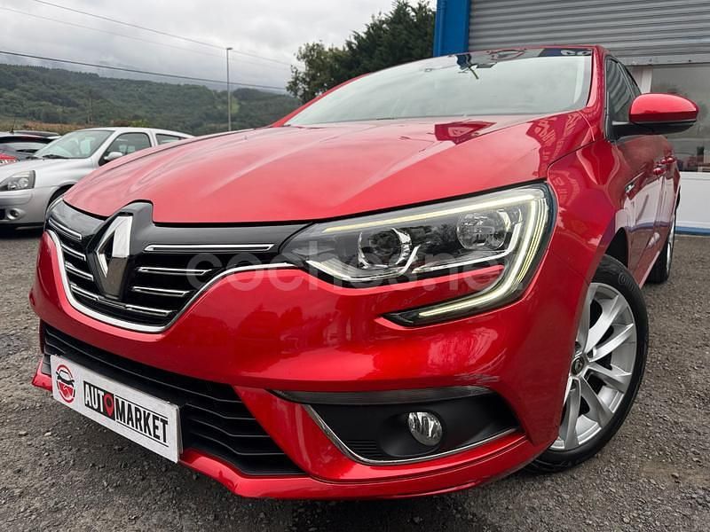Rojo Usado 2020 Renault Mégane IV Zen Berlina | 13.990 € (Precio justo) - Imagen 1/4