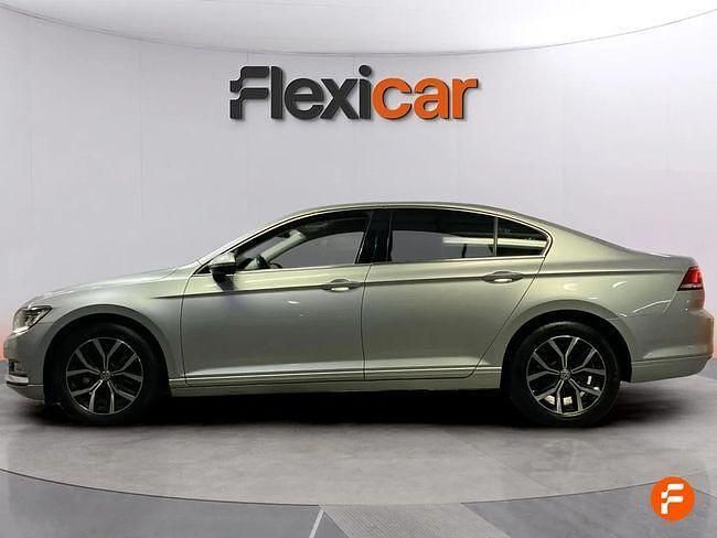 Usado VW Passat Advance 150 CV (110 kW) 2019 Gris Familiar