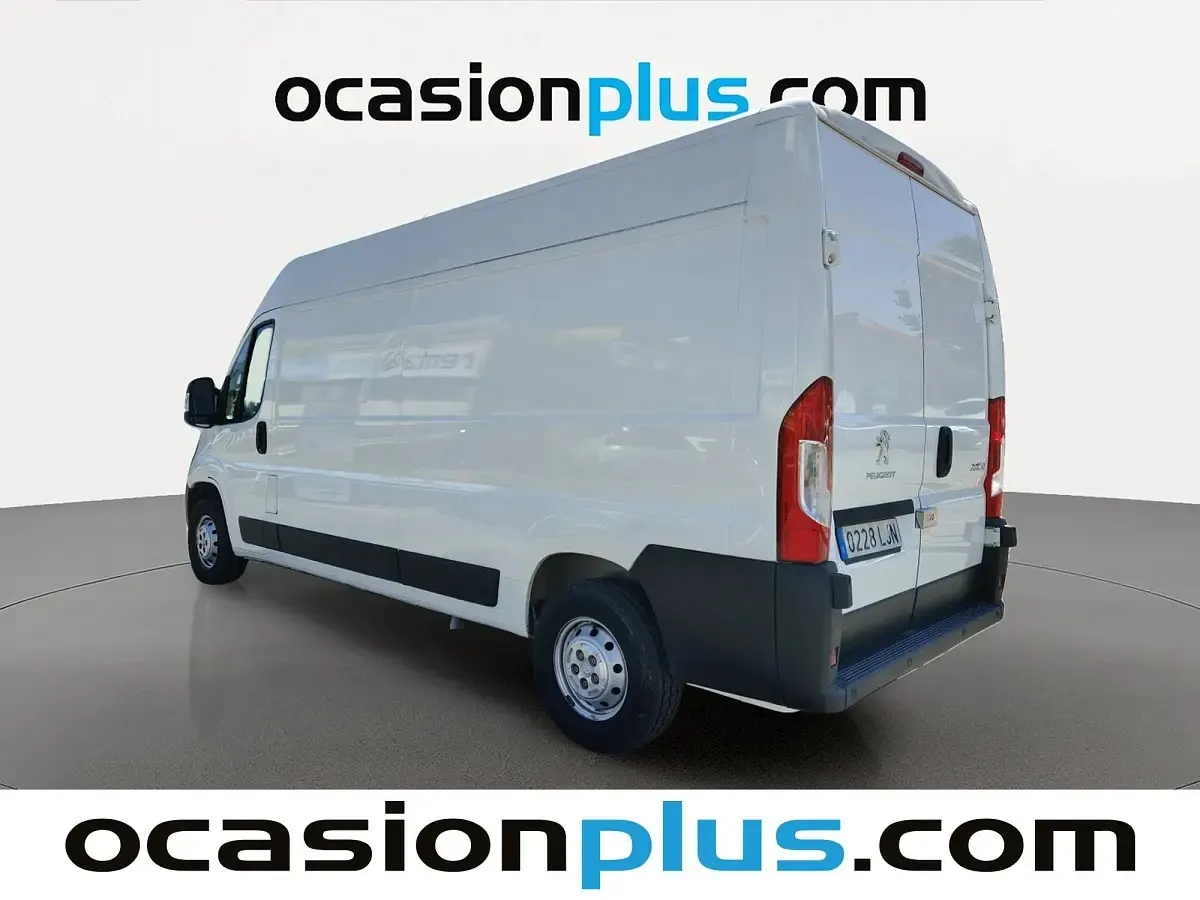 Usado Peugeot Boxer S 140 CV (102 kW) 2020 Blanco Van