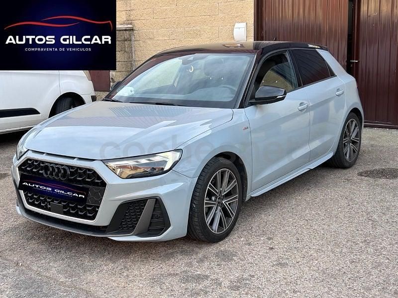 Usado Audi A1 Sportback Ambiente 110 CV (80 kW) 2021 Gris / plata Utilitario