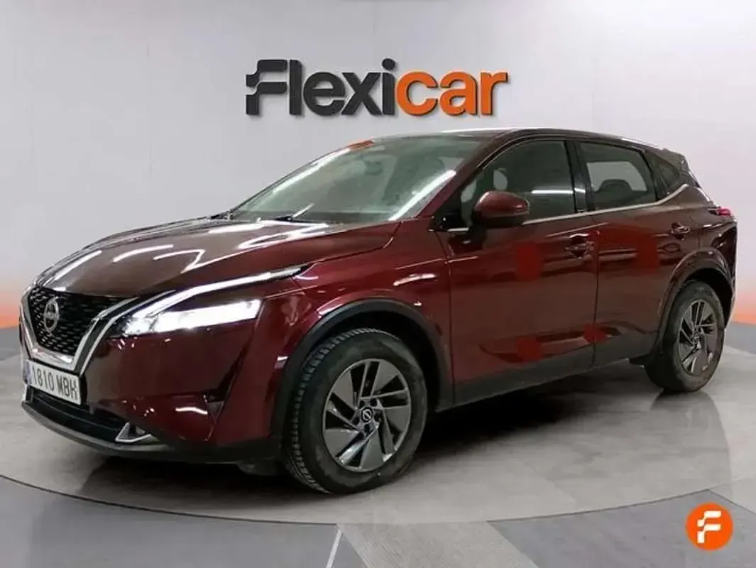 Usado Nissan Qashqai Acenta 140 CV (102 kW) 2022 Burdeos SUV