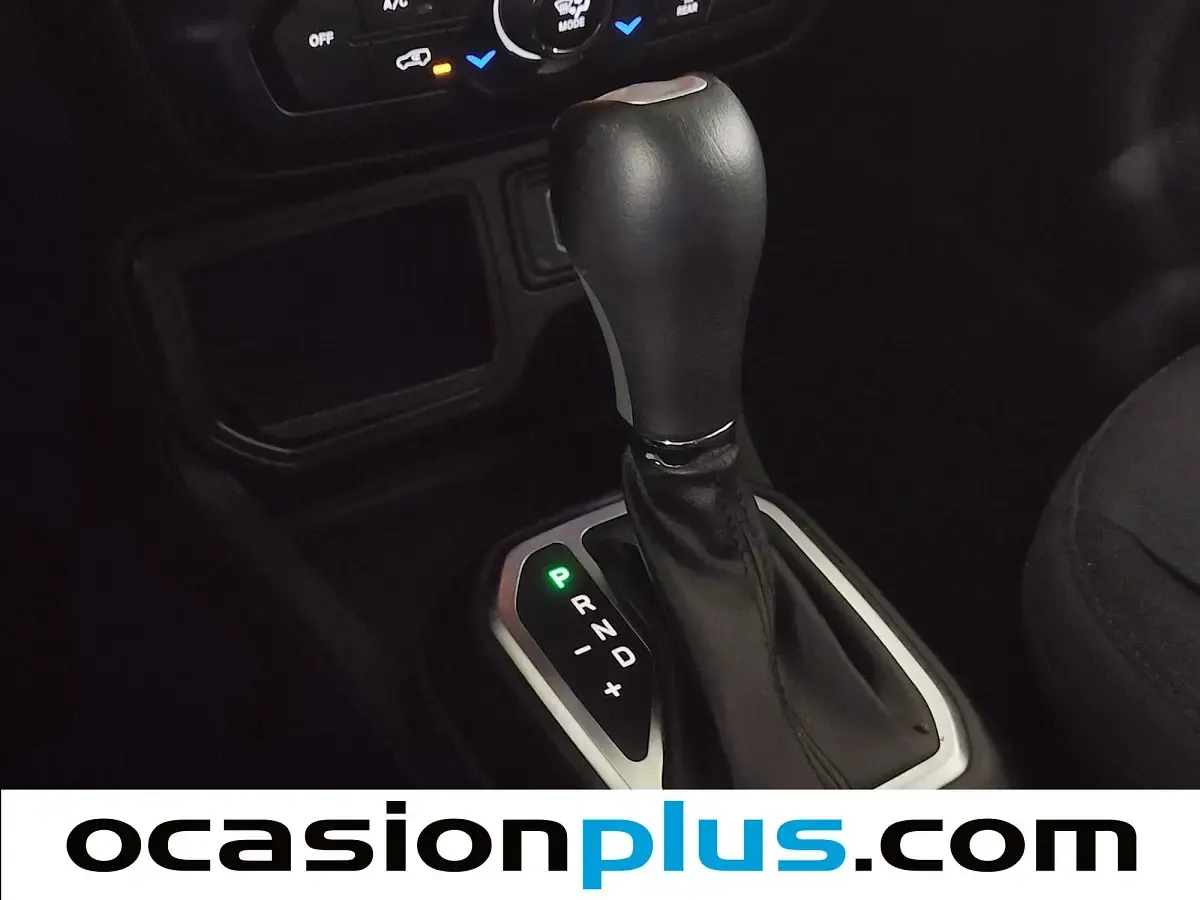 Usado Jeep Renegade Altitude 130 CV (95 kW) 2024 SUV