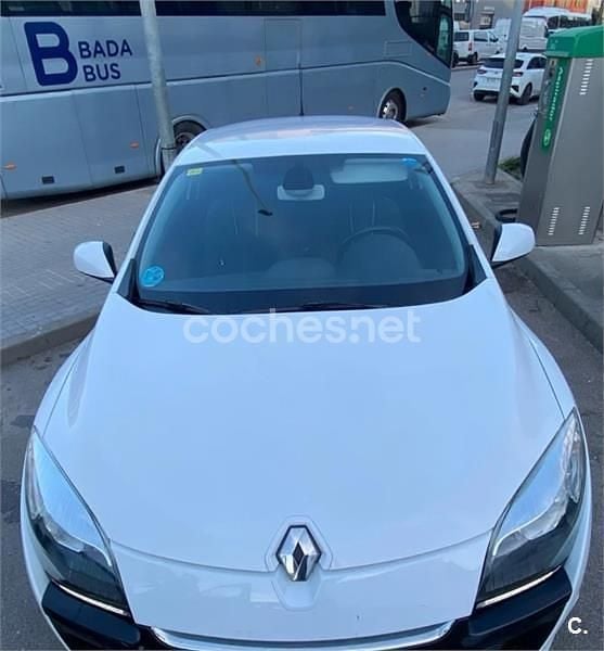 Usado Renault Mégane Expression 115 CV (84 kW) 2012 Blanco Berlina
