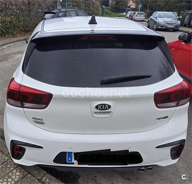 Usado Kia Rio GT-Line 120 CV (88 kW) 2021 Blanco Berlina