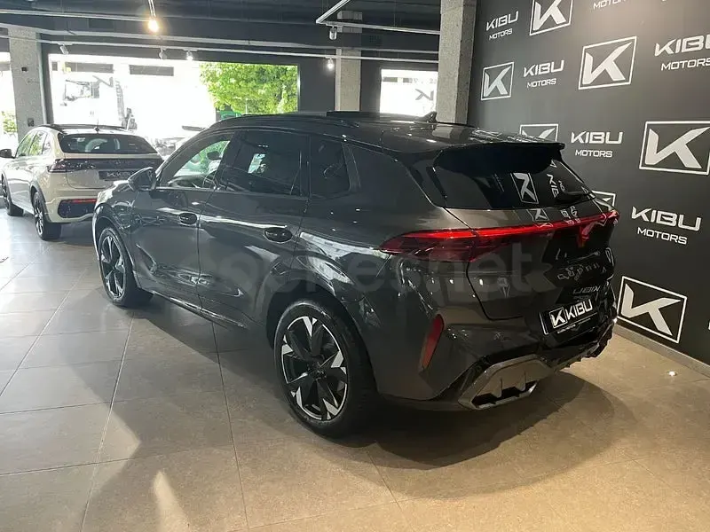 Usado Cupra Terramar 204 CV (150 kW) 2025 Gris / plata SUV