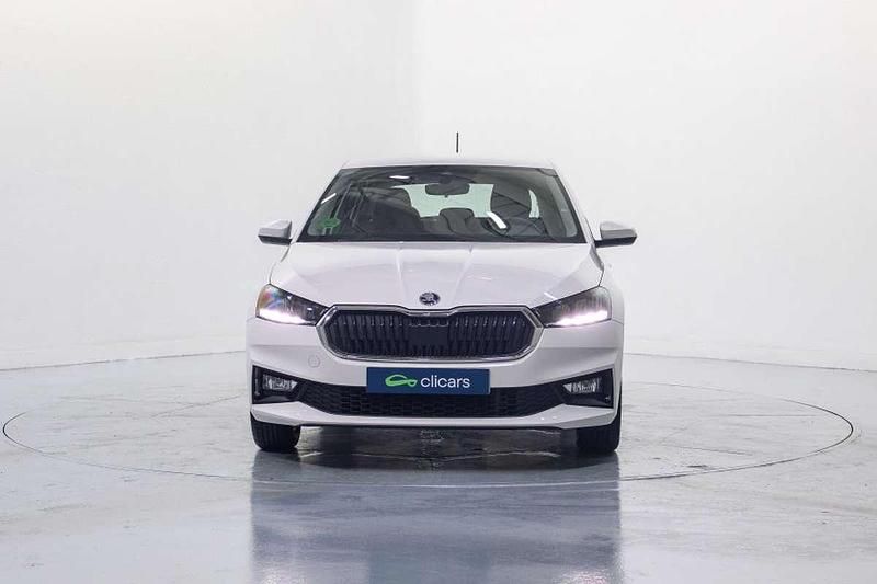 Usado Skoda Fabia Ambition 95 CV (69 kW) 2023 Blanco Utilitario