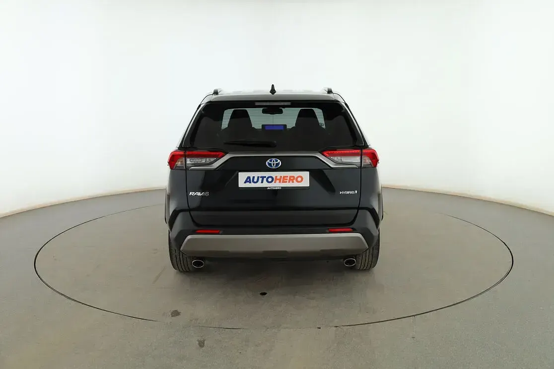 Usado Toyota RAV4 Hybrid Business Edition 218 CV (160 kW) 2023 Negro SUV