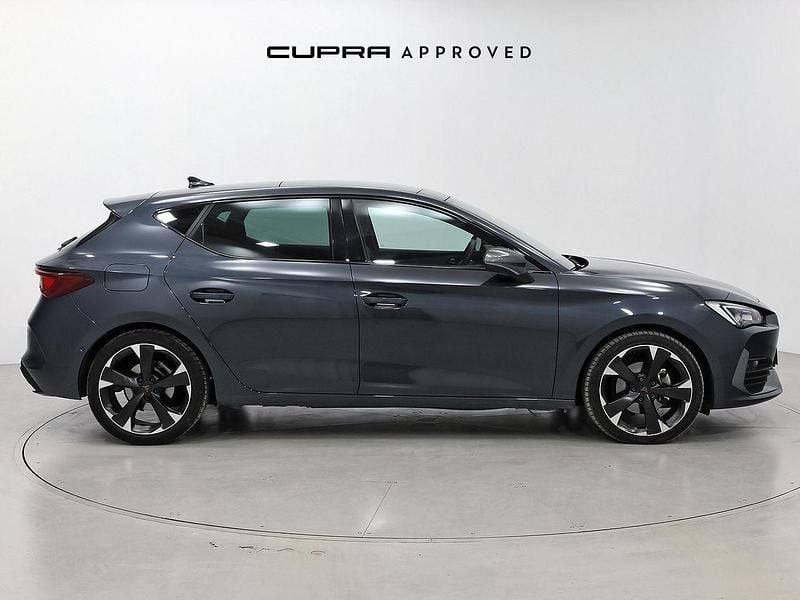 Usado Cupra Leon 150 CV (110 kW) 2024 Gris Berlina