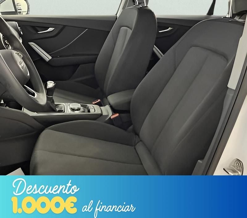 Usado Audi Q2 Advanced Plus 116 CV (85 kW) 2023 Gris SUV