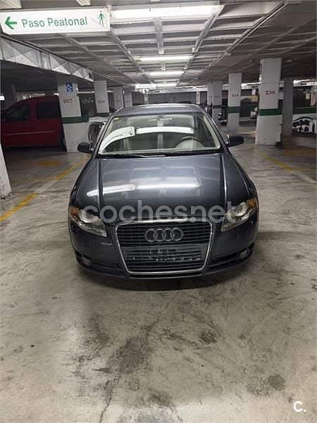 Occasion Audi A4 140 PK (102 kW) 2006 Grijs Sedan