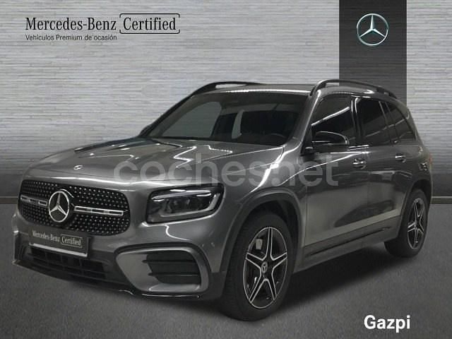 Gris / plata Usado 2024 Mercedes GLB200 SUV | 46.900 € - Imagen 1/4