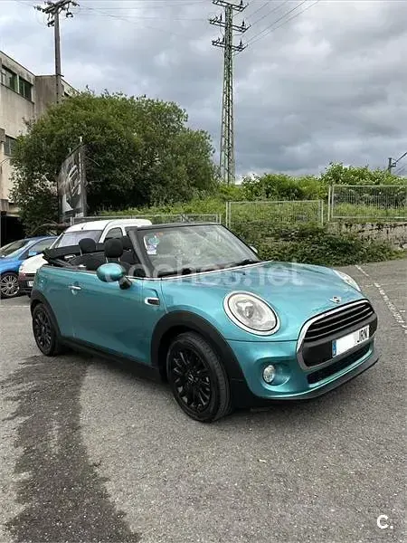Usado Mini One Cabriolet 122 CV (89 kW) 2016 Azul Descapotable