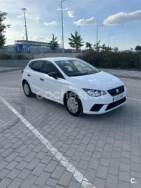 Usado Seat Ibiza XCELLENCE 90 CV (66 kW) 2018 Blanco Utilitario