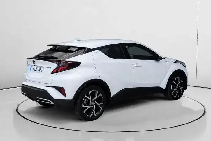 Usado Toyota C-HR Advance 184 CV (135 kW) 2022 SUV