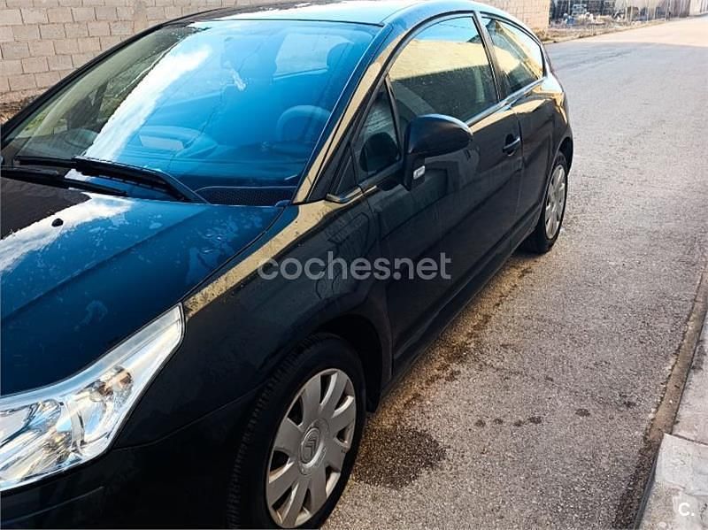 Usado Citroën C4 110 CV (80 kW) 2007 Negro Berlina