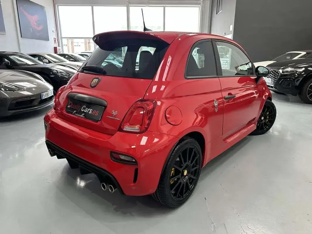Usado Abarth 595 Competizione 179 CV (131 kW) 2019 Rojo Utilitario