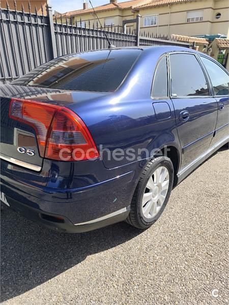 Usado Citroën C5 Exclusive 138 CV (101 kW) 2006 Azul Berlina