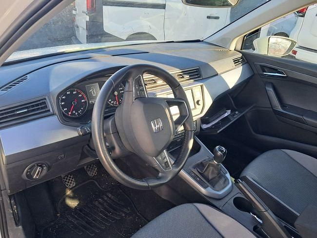 Usado Seat Arona Style 110 CV (80 kW) 2021 Blanco SUV