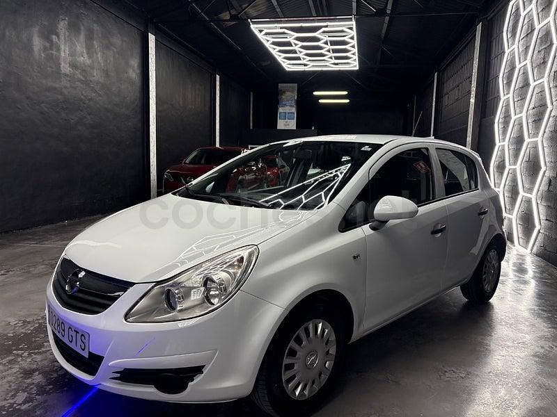 Usado Opel Corsa 75 CV (55 kW) 2010 Blanco Utilitario