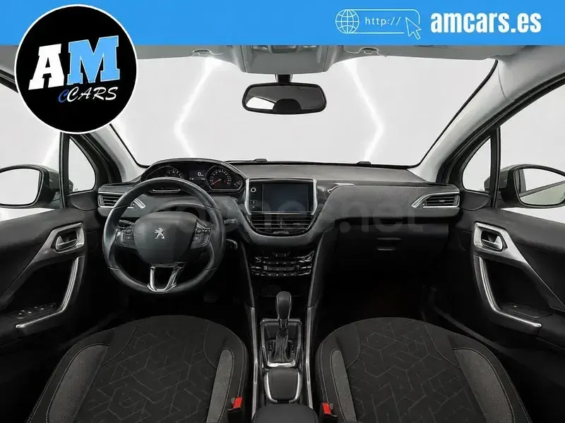 Usado Peugeot 2008 Allure 110 CV (80 kW) 2018 Beige SUV