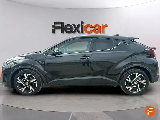 Usado Toyota C-HR Active 122 CV (89 kW) 2022 Negro SUV