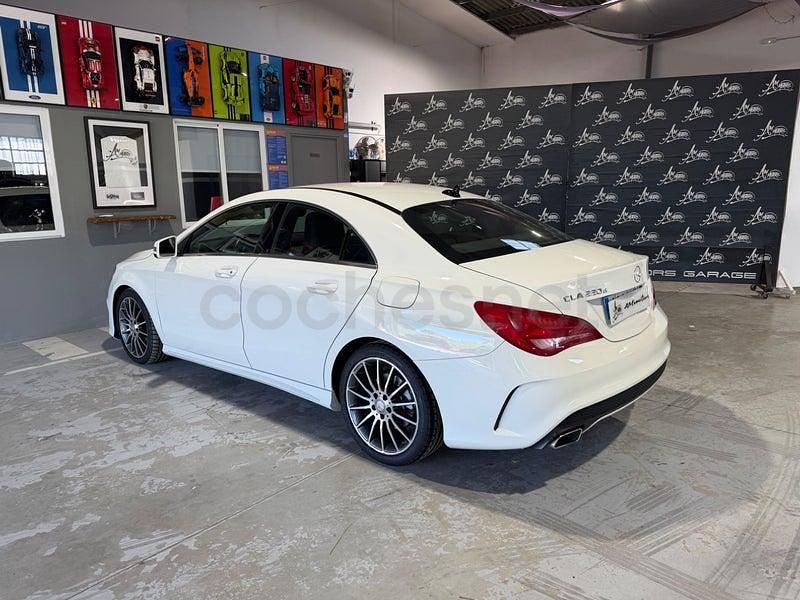 Usado Mercedes CLA220 AMG line 177 CV (130 kW) 2016 Blanco Berlina