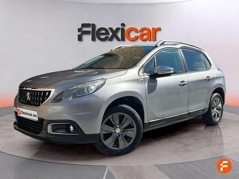 Usado Peugeot 2008 Active 101 CV (74 kW) 2019 Gris SUV