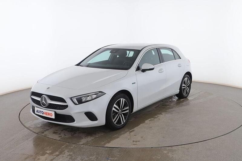 Blanco Usado 2020 Mercedes A250 Progressive Berlina | 24.699 € (Buen precio) - Imagen 1/3